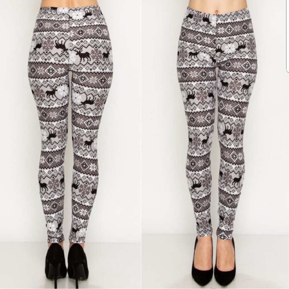 COZY HOLIDAY LEGGINGS - Picture 4 of 4